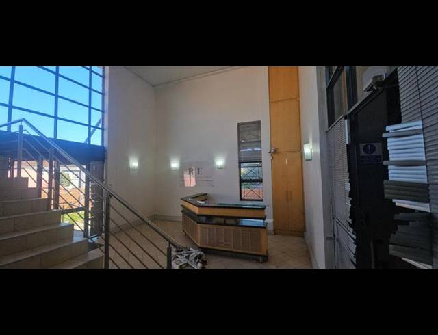 INDUSTRIAL PROPERTY TO RENT IN LINBRO PARK